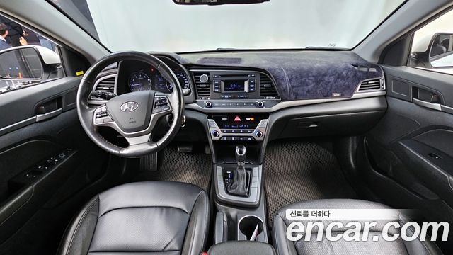 Hyundai Avante 2016 thumb 7