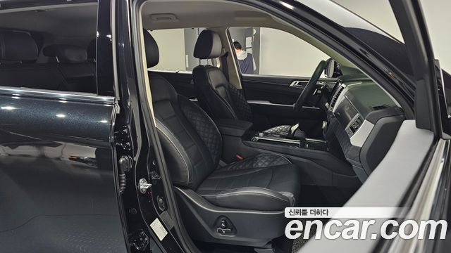 SsangYong Rexton 2020 thumb 10