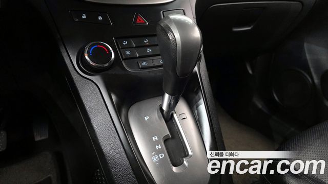 Chevrolet Orlando 2012 thumb 9