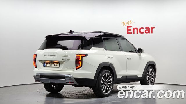 SsangYong Torres 2023 thumb 3