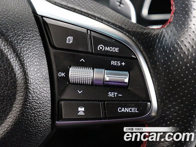 Genesis G70 2019 thumb 12