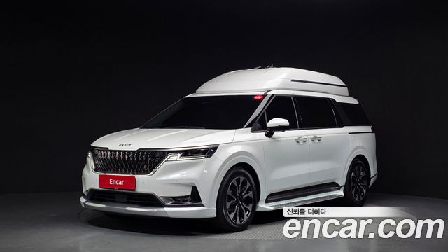 Kia Carnival 2023 thumb 2