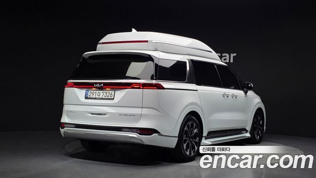 Kia Carnival 2023 thumb 3