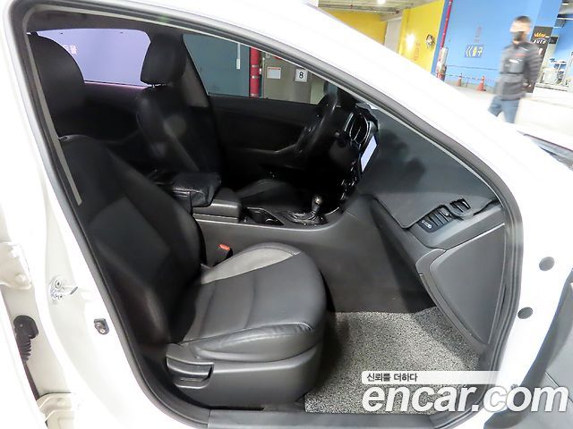 Kia K5 2014 thumb 9