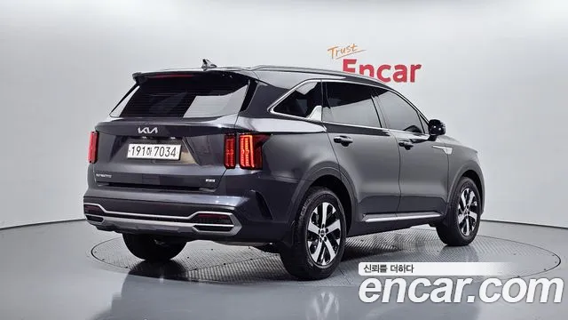 Kia Sorento 2022 thumb 3