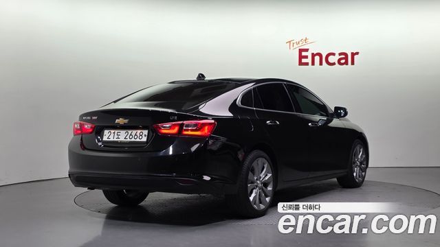 Chevrolet Malibu 2018 thumb 3