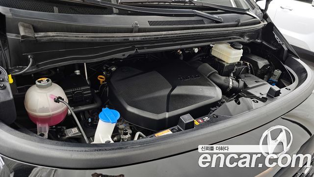 Hyundai Staria 2022 thumb 6