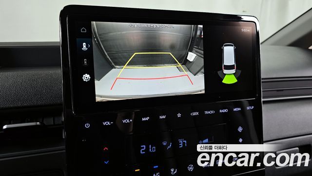 Hyundai Staria 2022 thumb 12