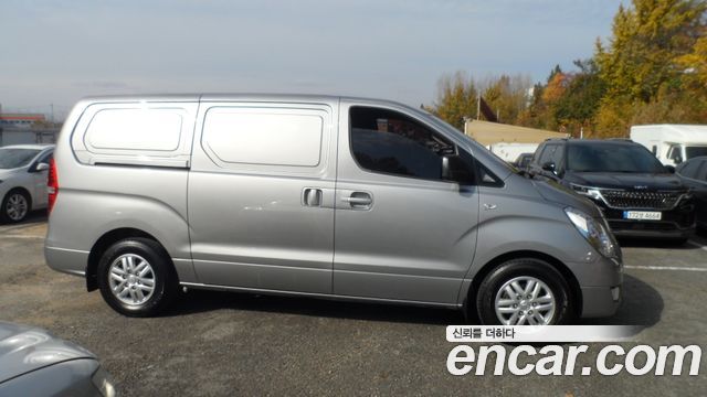 Hyundai Starex 2017 thumb 3