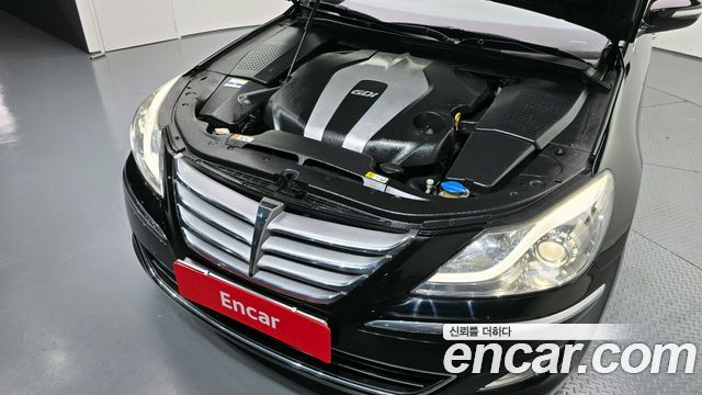 Hyundai Genesis 2011 thumb 7