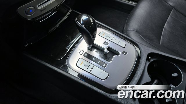Hyundai Genesis 2011 thumb 10