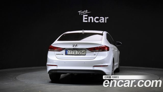 Hyundai Avante 2017 thumb 5