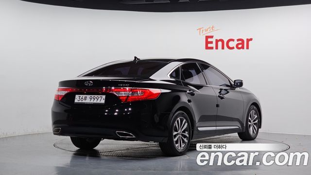 Hyundai Grandeur 2011 thumb 3