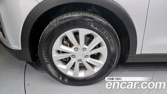 SsangYong Tivoli 2020 thumb 5