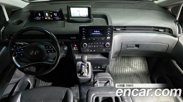 Hyundai Staria 2021 thumb 8