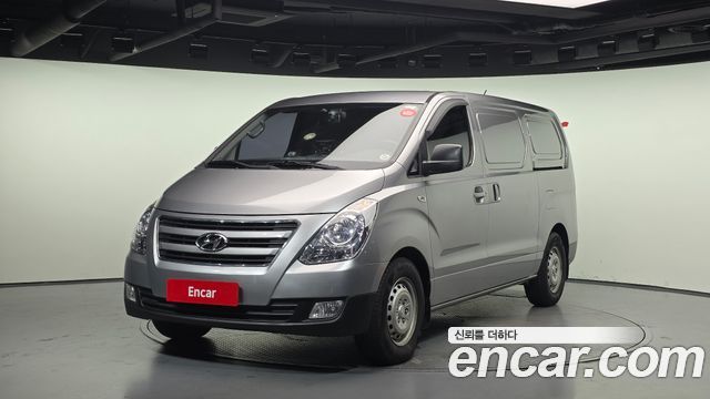 Hyundai Starex 2016 thumb 2