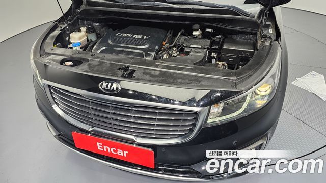 Kia Carnival 2016 thumb 7