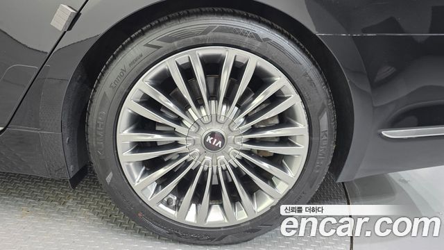 Kia K9 2019 thumb 6