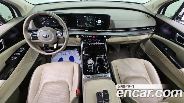Kia Carnival 2021 thumb 8