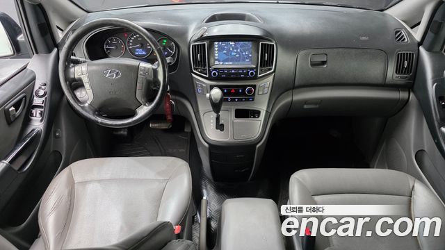 Hyundai Starex 2016 thumb 8