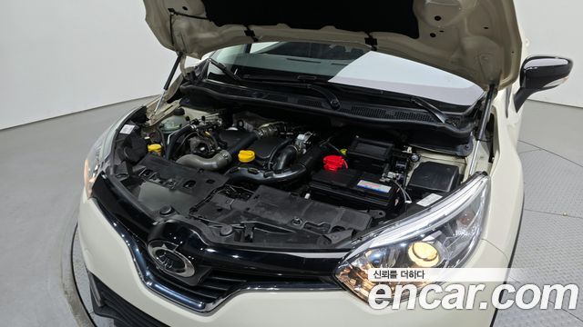 Renault Korea QM3 2015 thumb 6