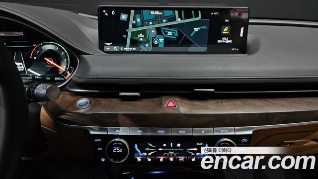 Genesis G80 2021 thumb 11