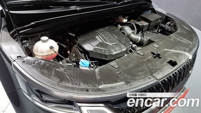 Kia Carnival 2023 thumb 6