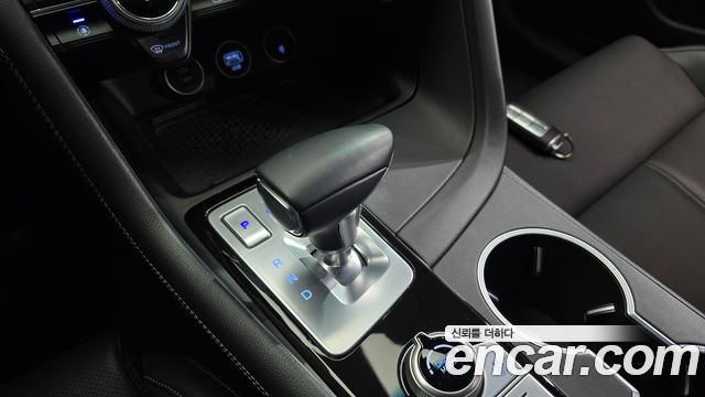 Genesis G70 2022 thumb 10