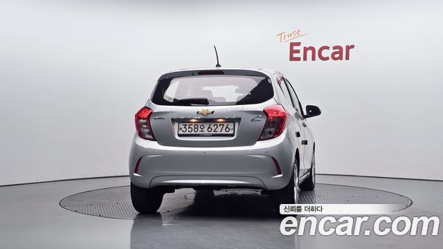 Chevrolet Spark 2016 thumb 4
