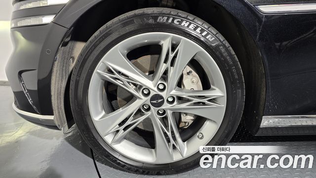 Genesis G90 2022 thumb 6
