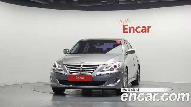 Hyundai Genesis 2011 thumb 3