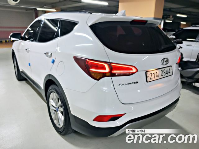 Hyundai Santa Fe 2016 thumb 3