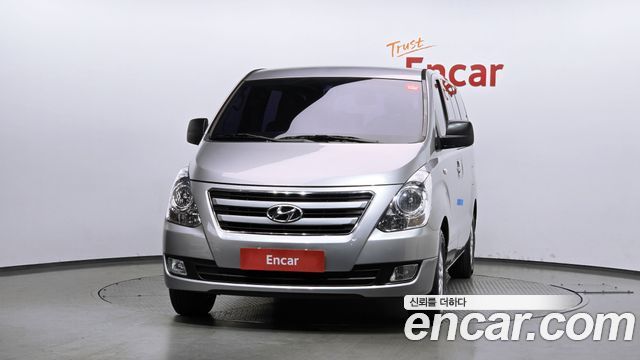 Hyundai Starex 2017 thumb 4