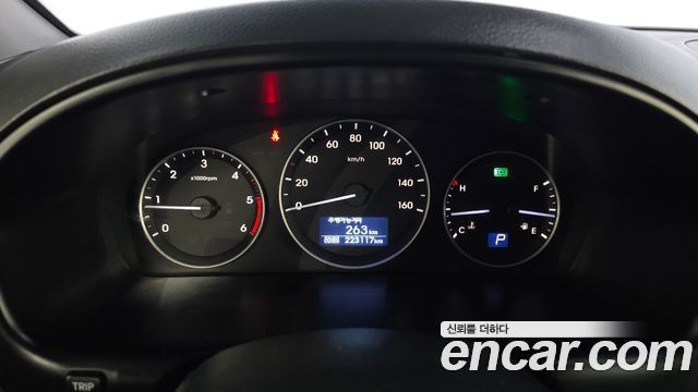 Hyundai Starex 2017 thumb 9