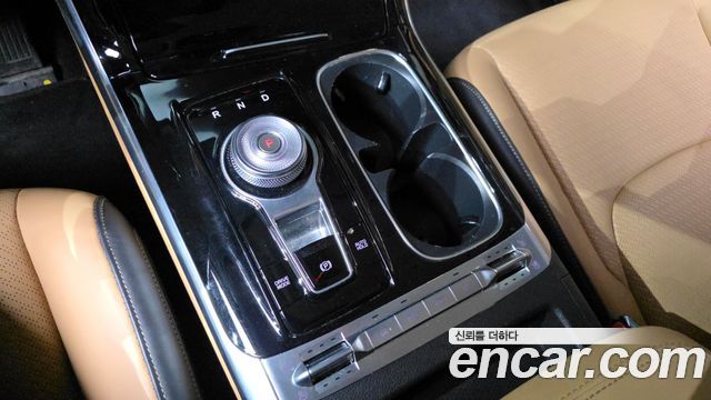 Kia Carnival 2022 thumb 10