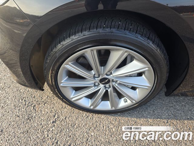 Genesis G70 2025 thumb 8