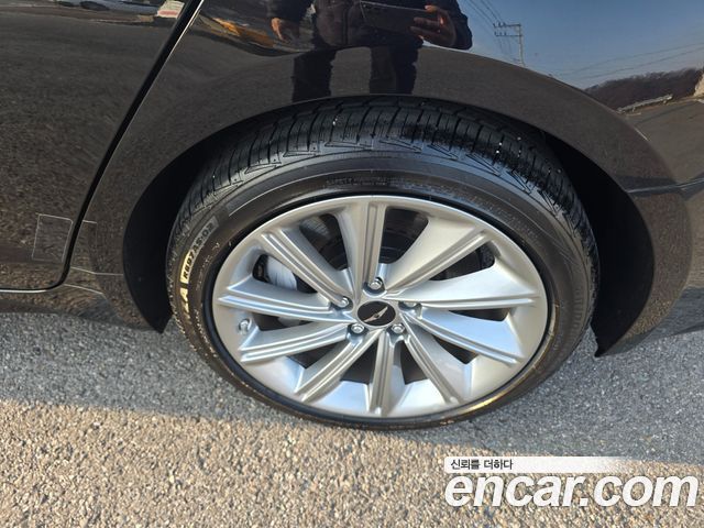 Genesis G70 2025 thumb 9