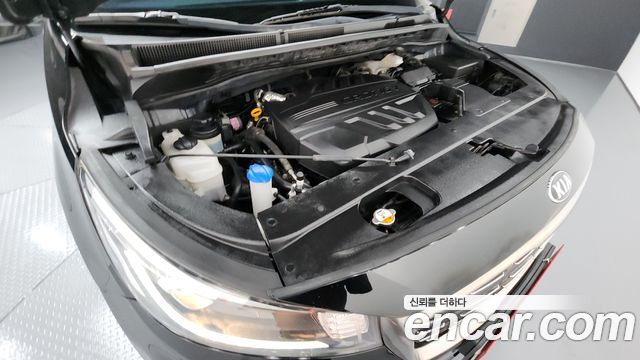 Kia Carnival 2018 thumb 7