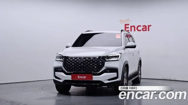 SsangYong Rexton 2022 thumb 4