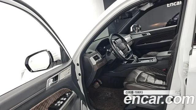 SsangYong Rexton 2022 thumb 11