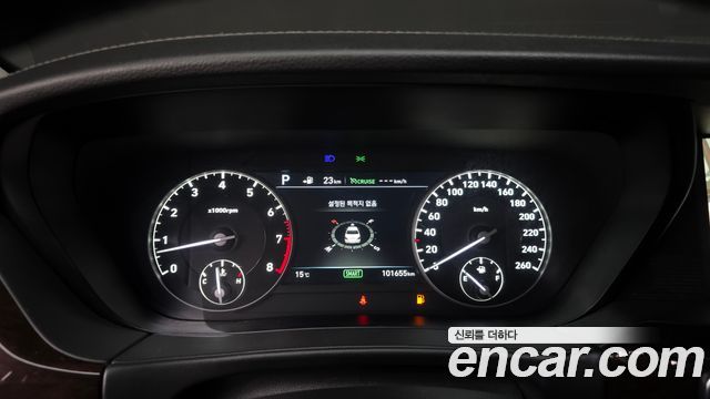 Genesis G90 2018 thumb 8