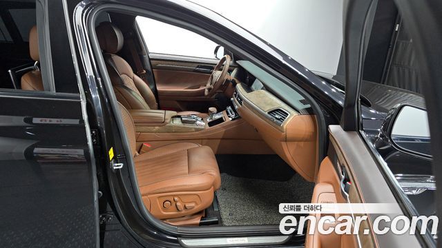 Genesis G90 2019 thumb 10
