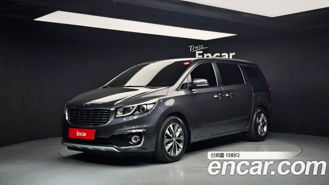 Kia Carnival 2015 thumb 2