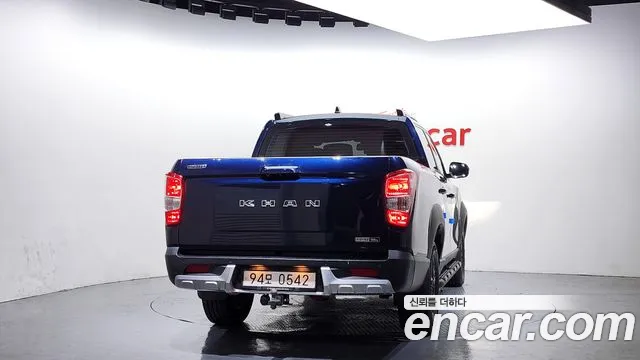 SsangYong Rexton 2020 thumb 4