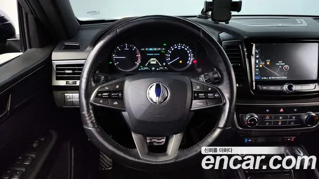 SsangYong Rexton 2020 thumb 11