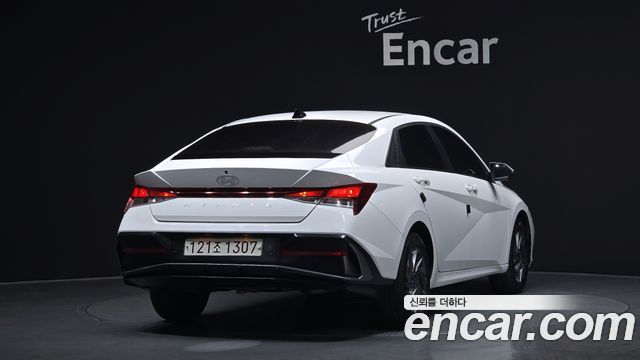 Hyundai Avante 2024 thumb 2
