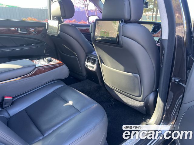 Hyundai Equus 2013 thumb 10