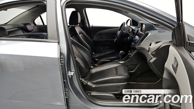 Chevrolet Aveo 2013 thumb 11