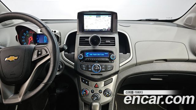Chevrolet Aveo 2013 thumb 12
