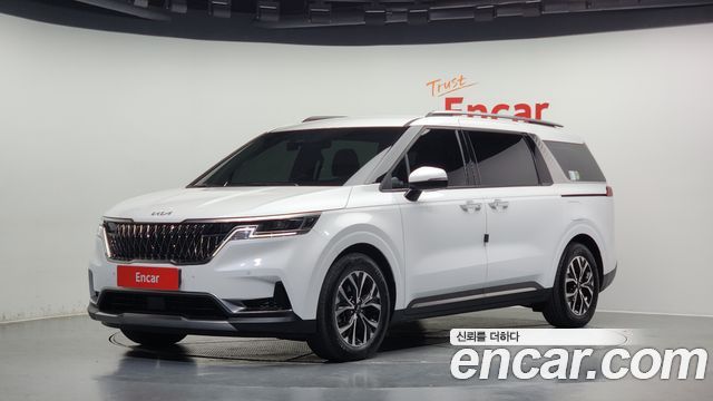 Kia Carnival 2022 thumb 2